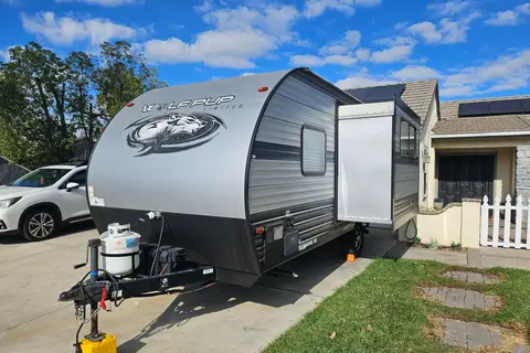 Jonathan's Forest River Wolfpup 16PF Travel Trailer
