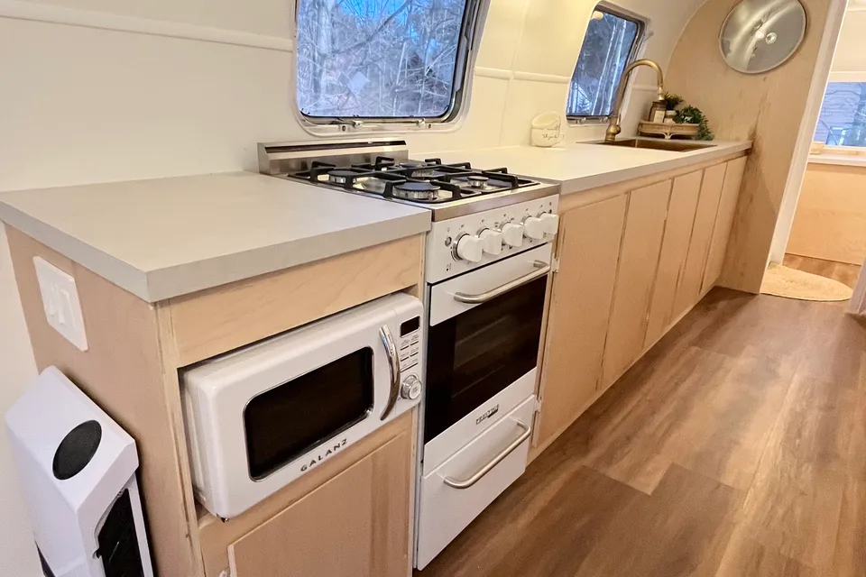 Airstream Excella 31 Roulotte