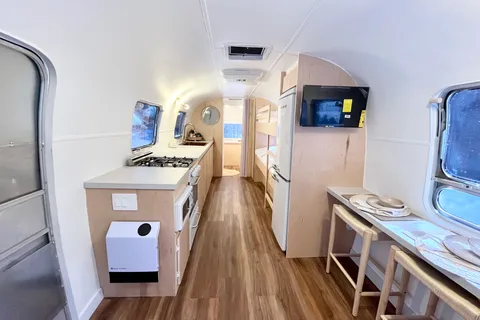 Airstream Excella 31 Roulotte