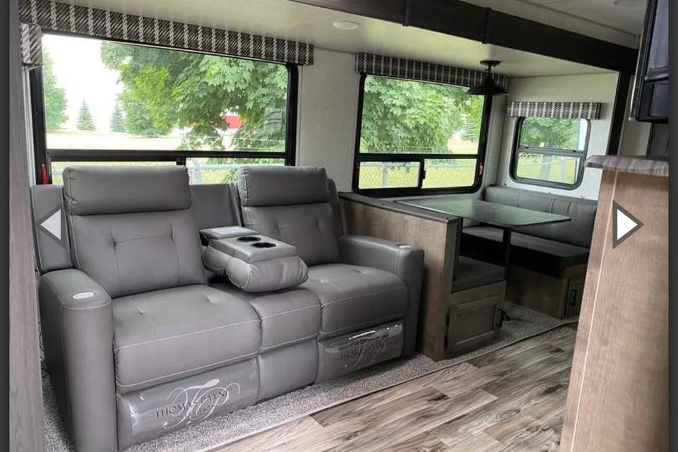 2022 Stratus SR2 Travel Trailer