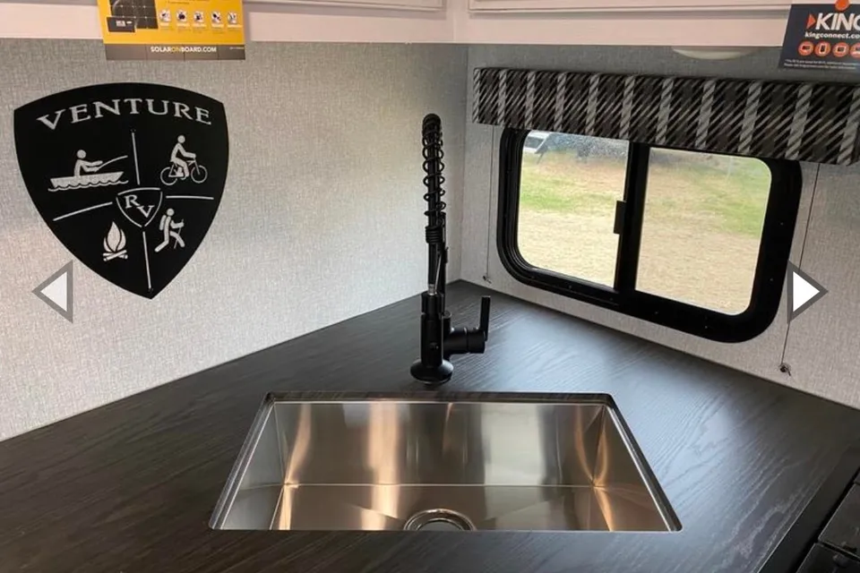 2022 Stratus SR2 Travel Trailer