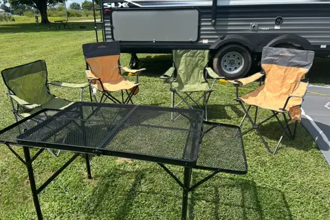 RandR camp adventure family & pet friendly