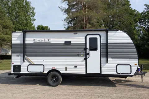 Mark's Highland Ridge RV Open Range Colt 18MBS Travel Trailer