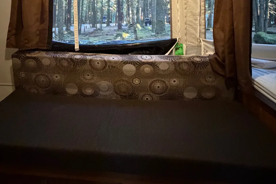 MattMax Flagstaff Tent Trailer