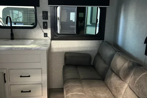 Kevin's Jayco Jayflight M-264 BH Travel Trailer