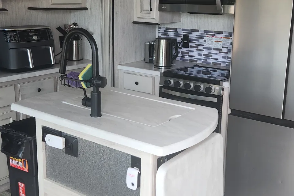 Sandpiper RV Cottage