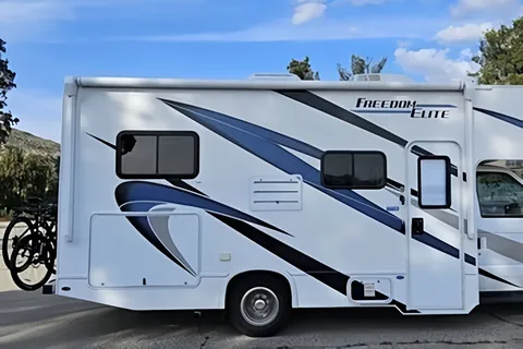 25ft. Class C — easy & fun to drive, a unique road trip experience! 