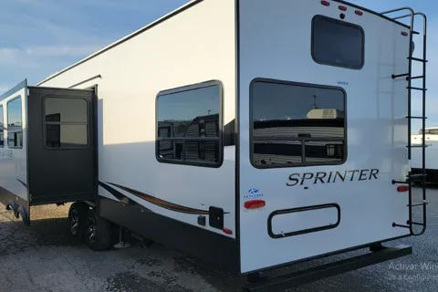 CL130 Keystone SPRINTER CAMPFIRE Fifth Wheel