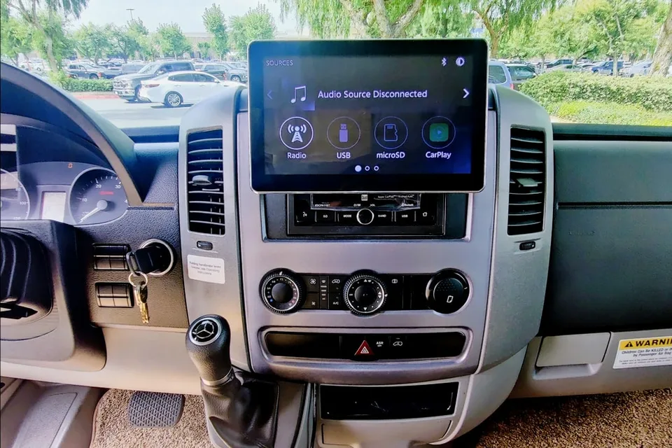 Diesel Mercedes-Benz Class C SOLAR 21MPG -- NEWLY UPGRADE