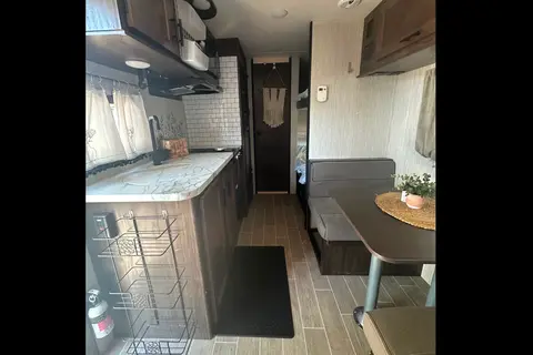 Family Fun Wolf Pup 16BHS Travel Trailer