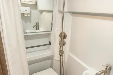 2023 Jayco Swift 20D Luxury Class B Pop-Top with Starlink Wifi