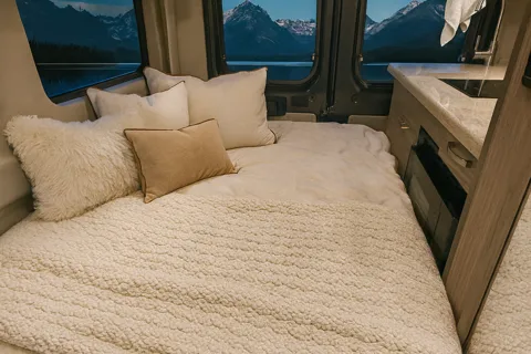 2023 Jayco Swift 20D Luxury Class B Pop-Top with Starlink Wifi