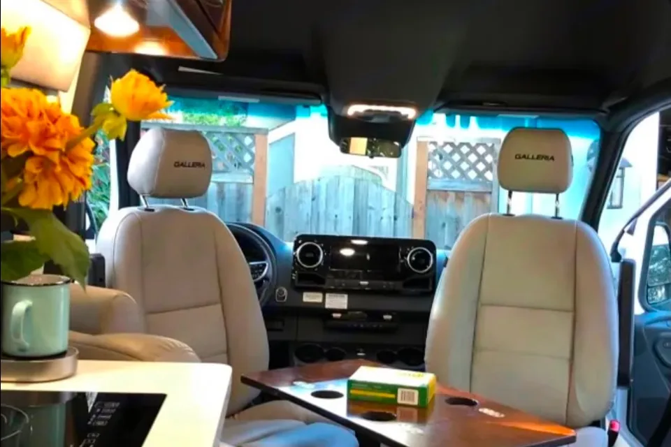 Luxury Sprinter w/ Full Bathroom Mercedes-Benz Coachmen gets up to 20 MPG
