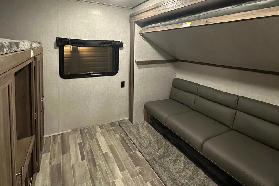 Crossroads Zinger Travel Trailer