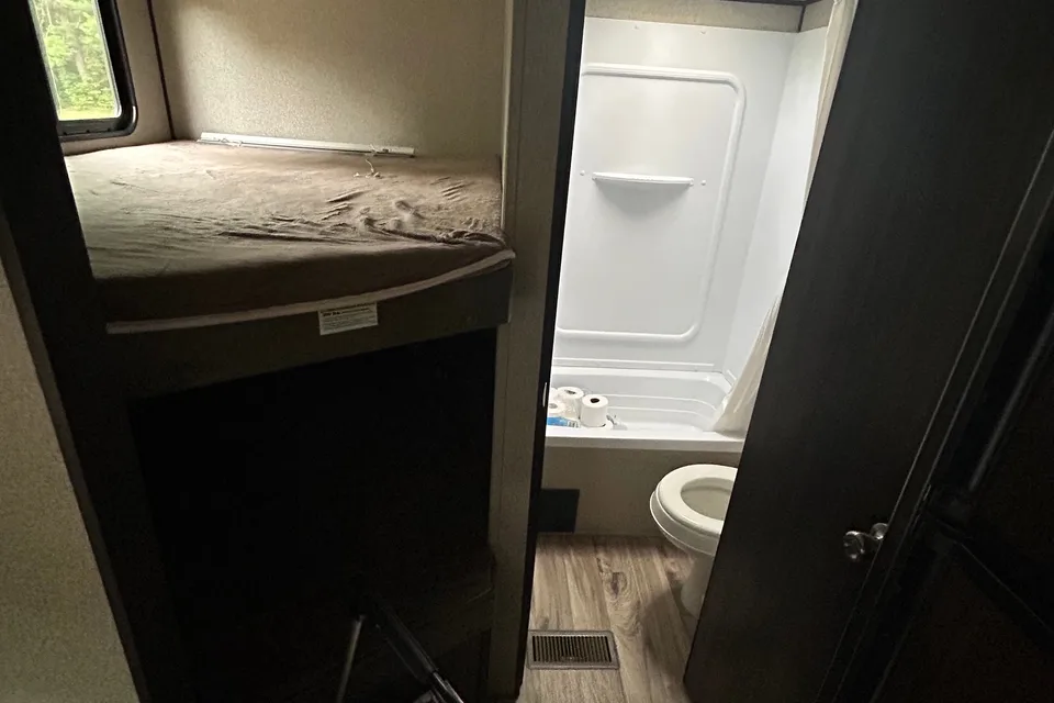 The Voyager Springdale Travel Trailer