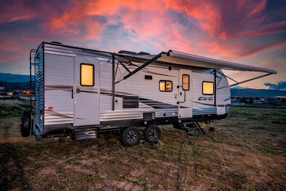 Rv Rentals Way of Life's Forest River Evo T2490 Travel Trailer (LE1)