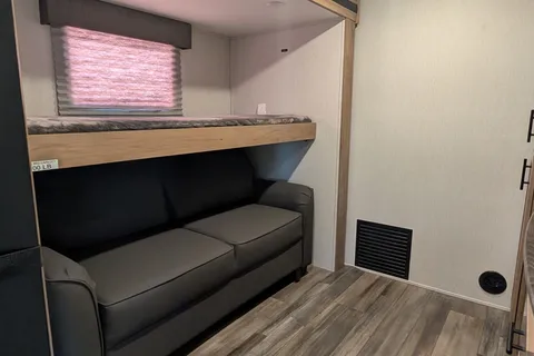 Mike's Forest River Sabre Fifth Wheel