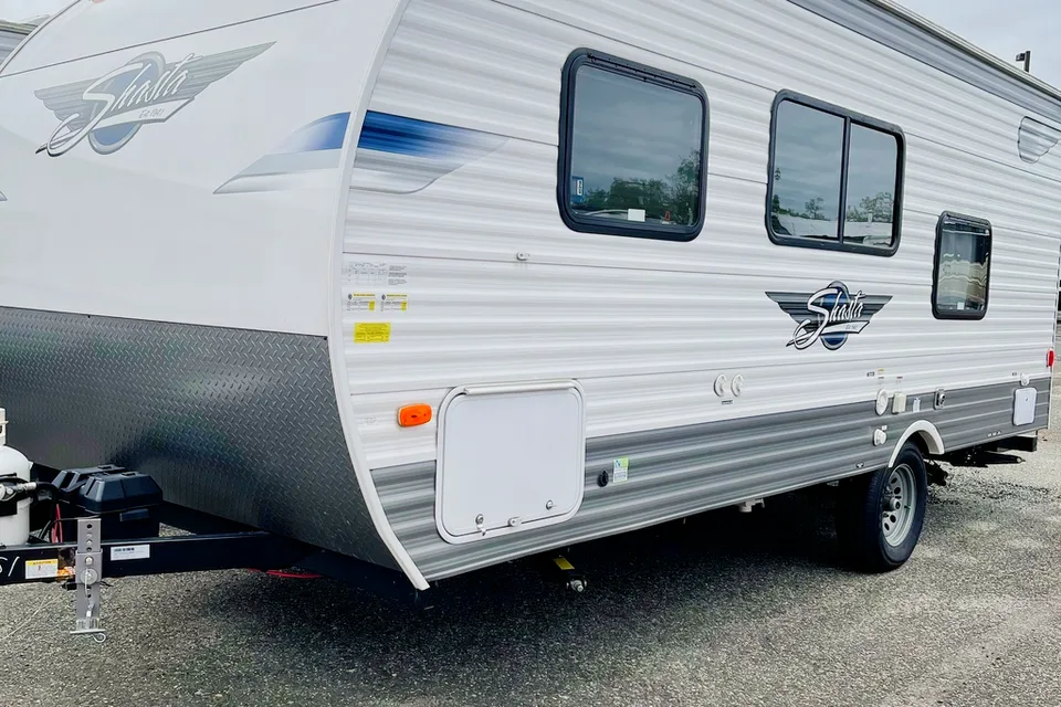 bailey-2021 Shasta RVs Shasta 18BH