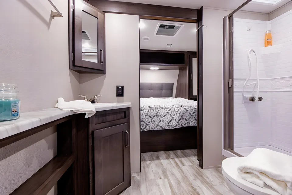 [11] Stress Free RVs - 2021 XXL - Transcend Xplor - 2BR 2BA Bunk