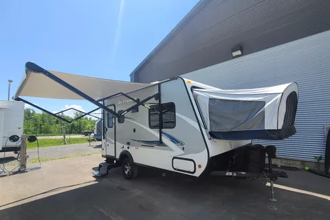 WoW  Jayco X17Z Hybride