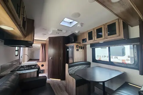 WoW  Jayco X17Z Hybride