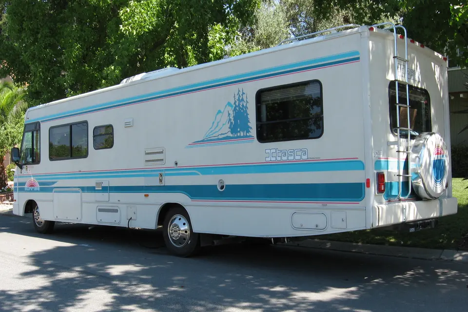 Sunniee the Winnebago Itasca Sunrise Class A