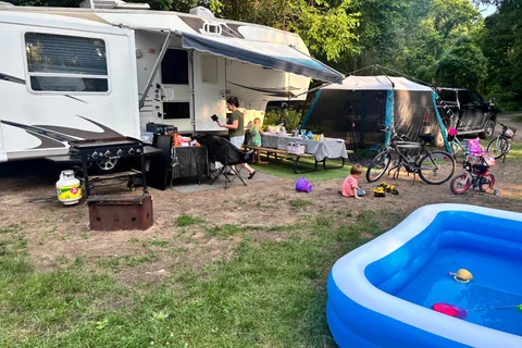 Our Family’s Rockwood Signature Fifth Wheel