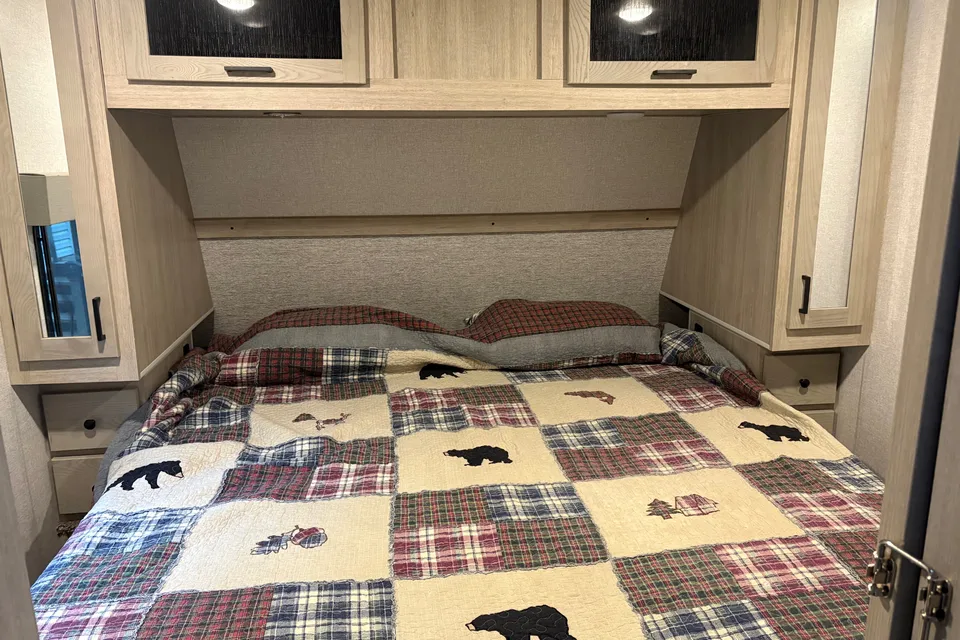 ricky's East to West Alta Travel Trailer