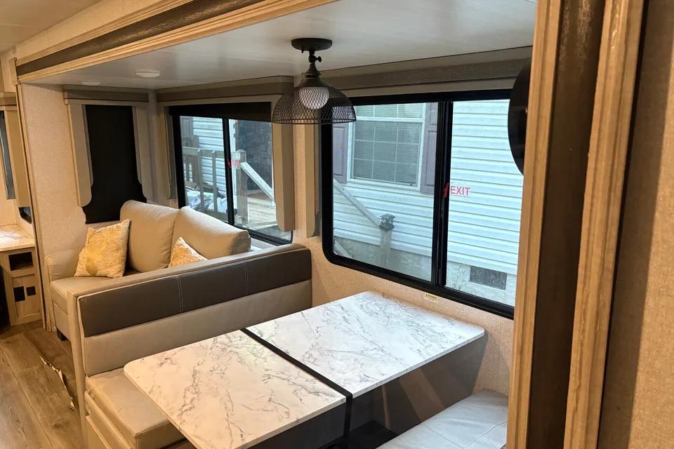 ricky's East to West Alta Travel Trailer