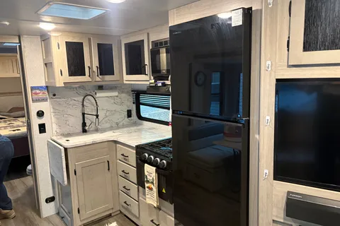 ricky's East to West Alta Travel Trailer