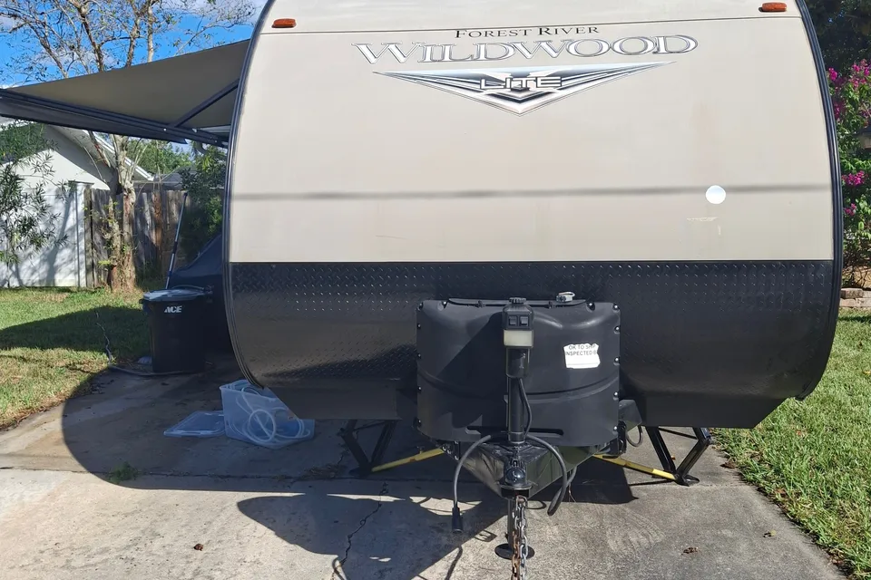 Nancy's Forest River Wildwood X-Lite 261BHXL Travel Trailer