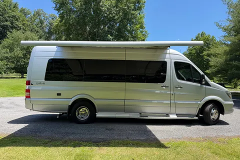 Luxury Mercedes Coachmen Galleria 24sq Class B