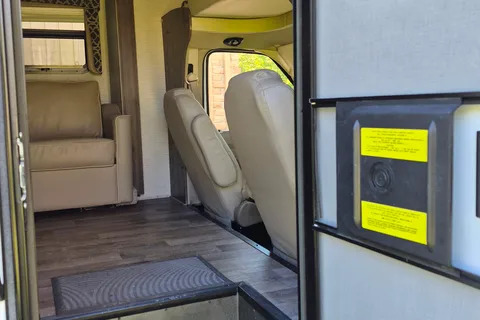 Brenda's Jayco Redhawk Class C