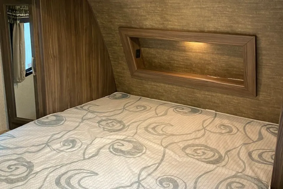 Nick & Mel’s Coachmen  Apex Travel Trailer
