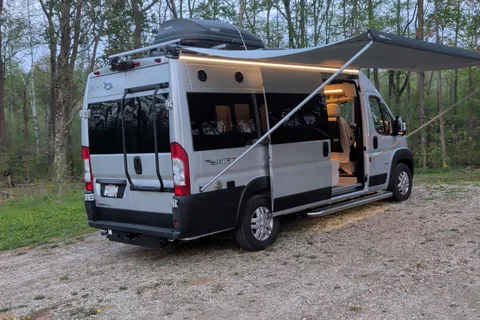 Tim's Jayco Swift Campervan