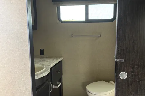 Steve's Grand Design 2600 RB Travel Trailer •Pet Friendly*