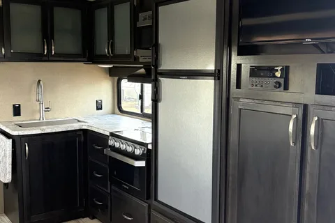 Steve's Grand Design 2600 RB Travel Trailer •Pet Friendly*