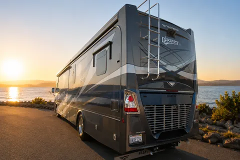 💜 Discovery Pie 💜 Luxury Class A • Sleeps 9 • Full Living Area