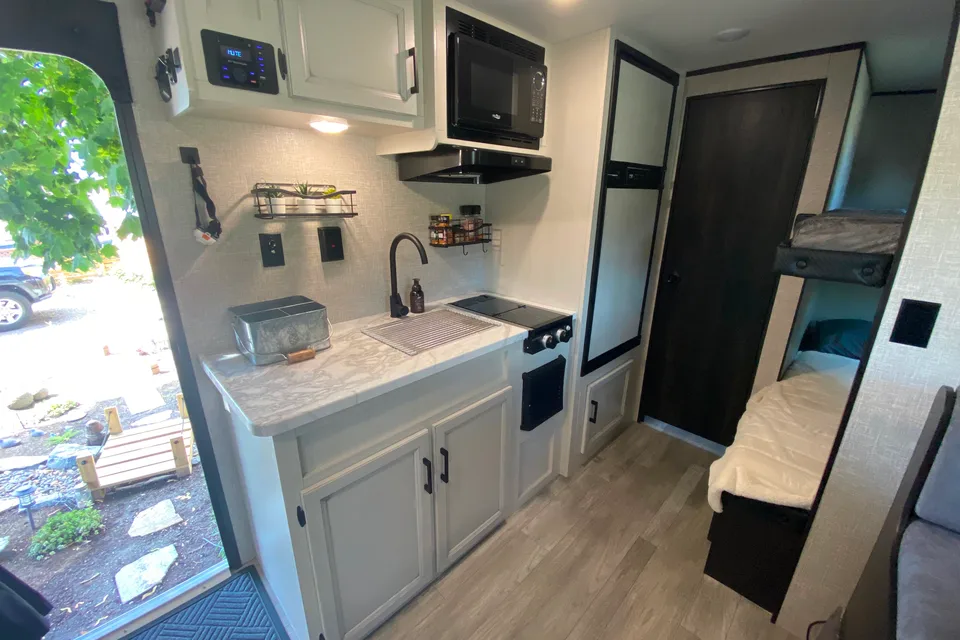 JJ’s Jayco JayFlight