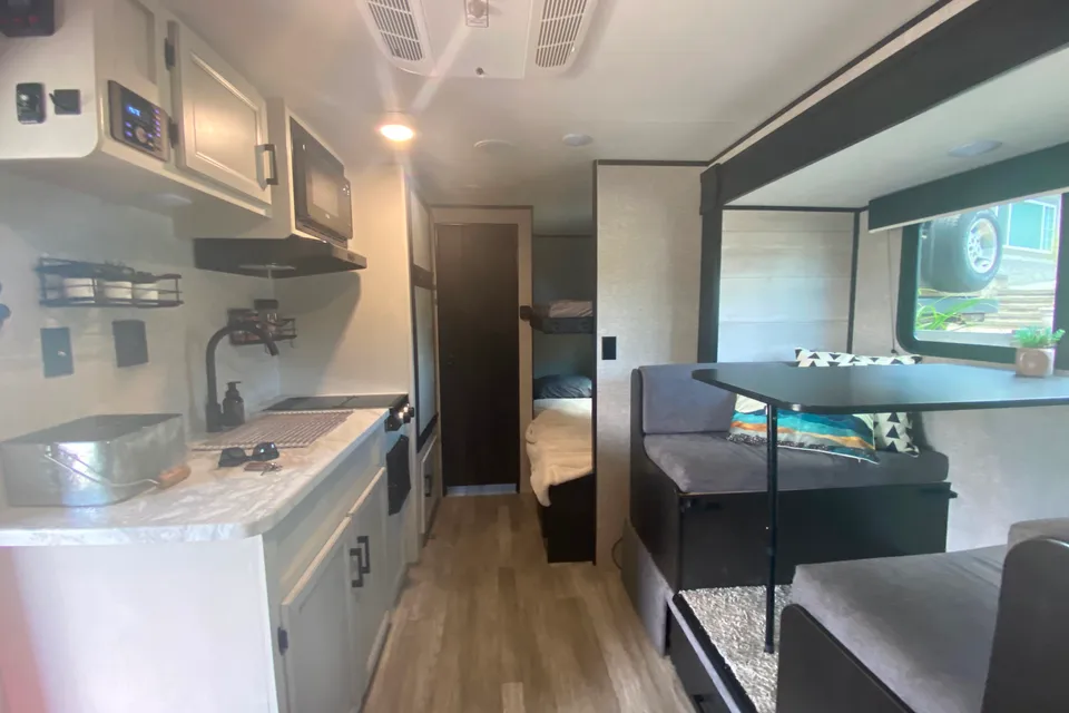 JJ’s Jayco JayFlight