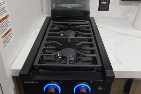 Cute and Effortless RV (Delivery Only) *GRAND OPENING SPECIAL*