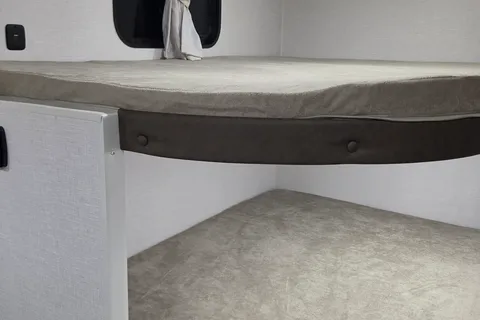 Cute and Effortless RV (Delivery Only) *GRAND OPENING SPECIAL*