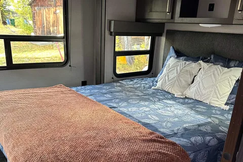 Brand New 2023 Grand Design Unit 2