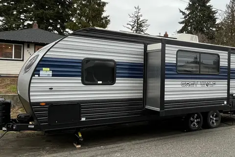 Aaron's Forest River Grey Wolf Travel Trailer