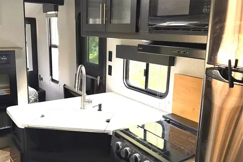Aaron's Forest River Grey Wolf Travel Trailer