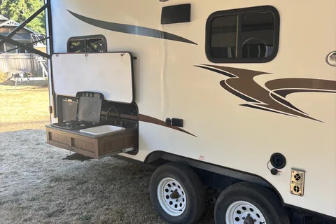 Amanda's KZ Sportsman Travel Trailer