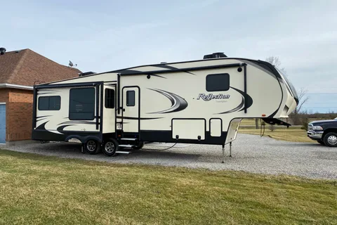 Luxurious Grand Design Fifth Wheel Trailer