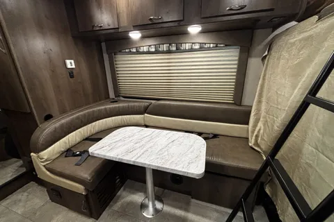 Coachmen Orion 21RS