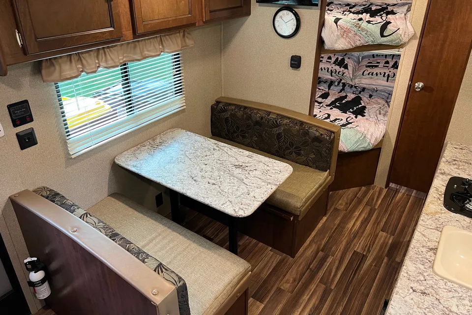 Ron and Joanne’s Keystone Hideout Single Axle 185LHS Travel Trailer