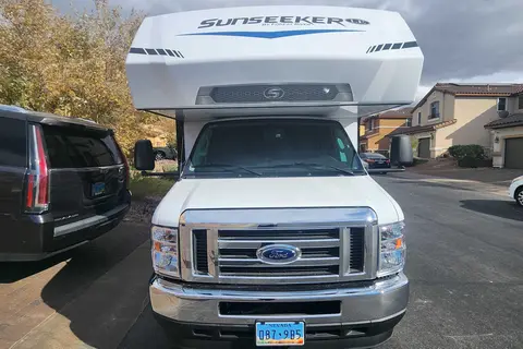 Brand New 2025 Forest River Sunseeker
